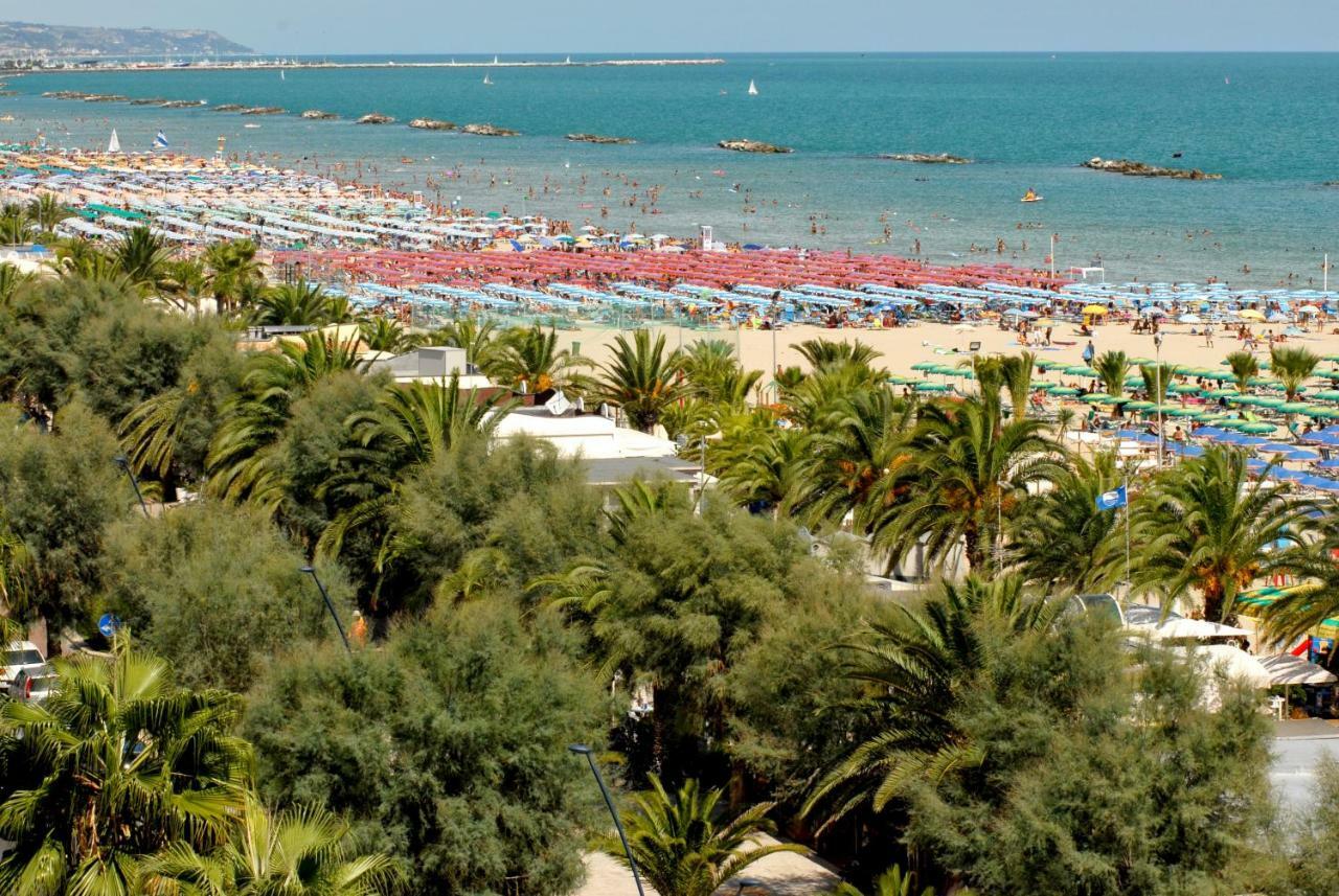 Casavacanze Estate 1 San Benedetto del Tronto Bagian luar foto