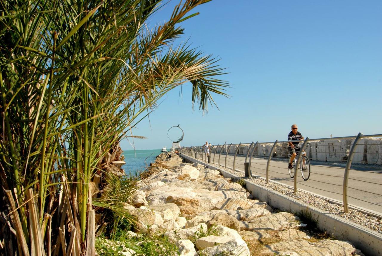 Casavacanze Estate 1 San Benedetto del Tronto Bagian luar foto